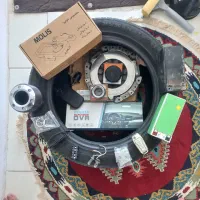 ثبت‌وقایع، دیسک و بلبرینگ‌کلاچ، لاستیک سایز ۱۶