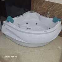 جکوزی کنج ۱۴۵در۱۴۵