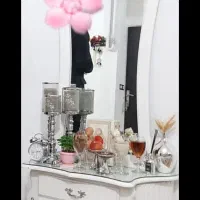 آینه وکنسول