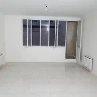 پونک. شهرک نفت ۸۵متر ۲خوابه طبقه اول