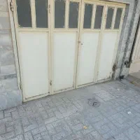 درب با پنچره دست دوم
