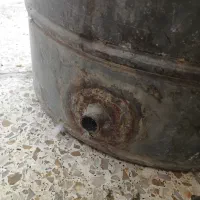 بشکه آب فلزی|مصالح و تجهیزات ساختمان|قم, حنیف نژاد|دیوار