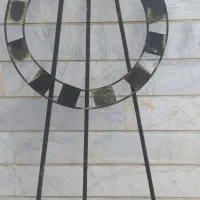 استند فلزی گل