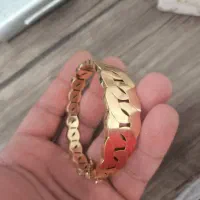 دستبند خارجی ۳۰۰ بالای تابلو