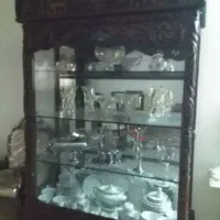 ویترین چوبی