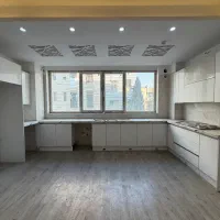 ۷۱متری،دو خوابه خوش‌ نقشه،طبقه اول،خیابان رنجبر