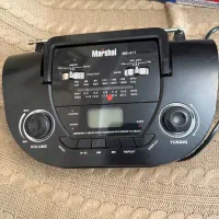 رادیو‌ضبط مارشال باطری خور