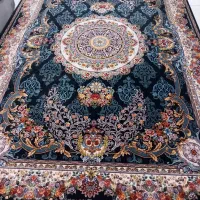 فرش ۶ متری در حد نو همراه با یه پادری ۸۰سانتی