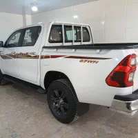 تویوتا هایلوکس ۲۰۲۵ دنده ای عمانی صفر خشک