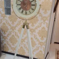 ساعت ۳پایه در حد نو