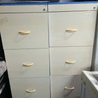 دو عدد فایل اداری ام دی اف یکی فلزی