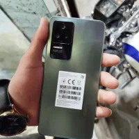poco f4