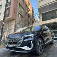 آئودی Audi Q4 سرمه ای آبی صفر 2025