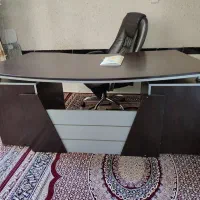 میز مخصوص دفتر کار