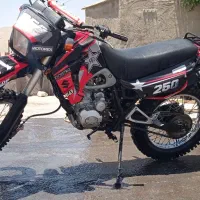 تریل زیپ استار ۲۰۰ جفت اگزوز|موتورسیکلت|بروجن, |دیوار