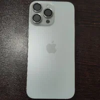 آیفون ۱۶ پرومکس سفید