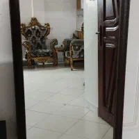 آینه قدی تمیز