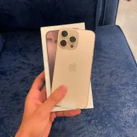 ایفون 16pro max 512