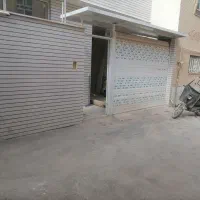 منزل-100-متری-نوساز-نجف-اباد