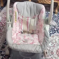 صندلی کودک و کریر خارجی و سالم|تخت و صندلی بچه|همدان, |دیوار