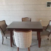 میز نهارخوری