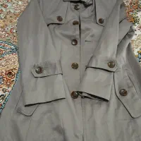 پالتوی بارانی|لباس|سرشیو, |دیوار