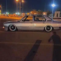Bmwe12