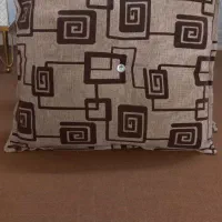 پشتی سالم و تمیز