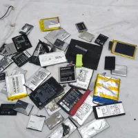 ۶کیلو برد سبز ۲کیلو باطری ۱کیلو آیسی خرچنگی و غیره