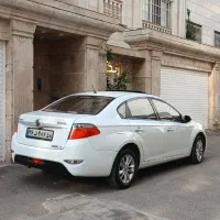 برلیانس H330 اتوماتیک مدل 1395 درجه یک|خودرو سواری و وانت|رشت, کاکتوس|دیوار