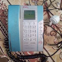 تلفن‌رومیزی‌کارکرده