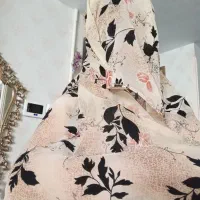 یک عدد چادر دوخته شده بله استفاده نشده