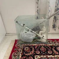 اکواریوم با لوازم