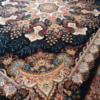 یک جفت فرش ۷۰۰ شانه ۱۲ متری