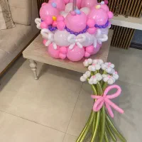 کیک و گل بادکنکی
