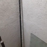 یک عدد میز پرس سینه دست ساز و یک عدد میل هالتر|تجهیزات ورزشی|هشتگرد, فاز ۱ مهستان|دیوار