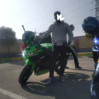 نظافت راه پله ساختمان وپارکینگ انجام میشود