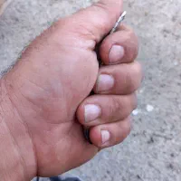 یک عدد ساعت مچی در محدوده سه راه جبری پیدا شده  ب