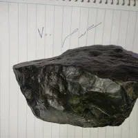 شهاب سنگ ومهره