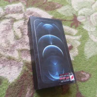 آیفون 12 پرومکس در حد نو