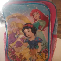 کوله پشتی مدرسه