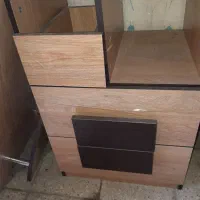 میز کامپیوتر کتابخانه دار