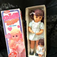 عروسک،اسباب بازی