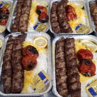 آشپز و کارگر ساده