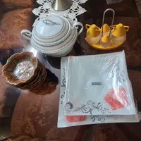 مقداری ظرف و ظروف|حراج|کرج, گوهردشت|دیوار