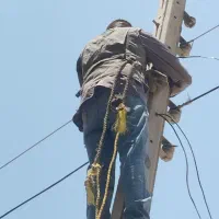 برقکار برقکش سیم‌کشی ساختمان صفرتاصد وتیر برق