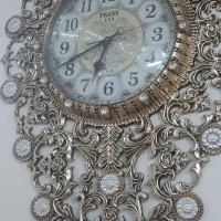 ساعت دیواری شیک