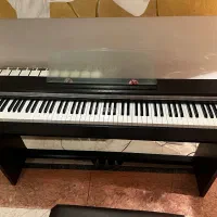 پیانو دیجیتال Casio Privia PX-700‌ کم‌کارکرد
