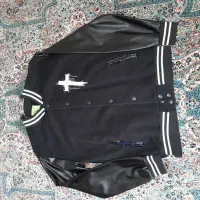 ژاکت بیسبالی سایز xL نو تمیزی ژاکت به روایت تصویر