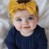 پرستار‌‌ نوزاد ۱۸ ماهه